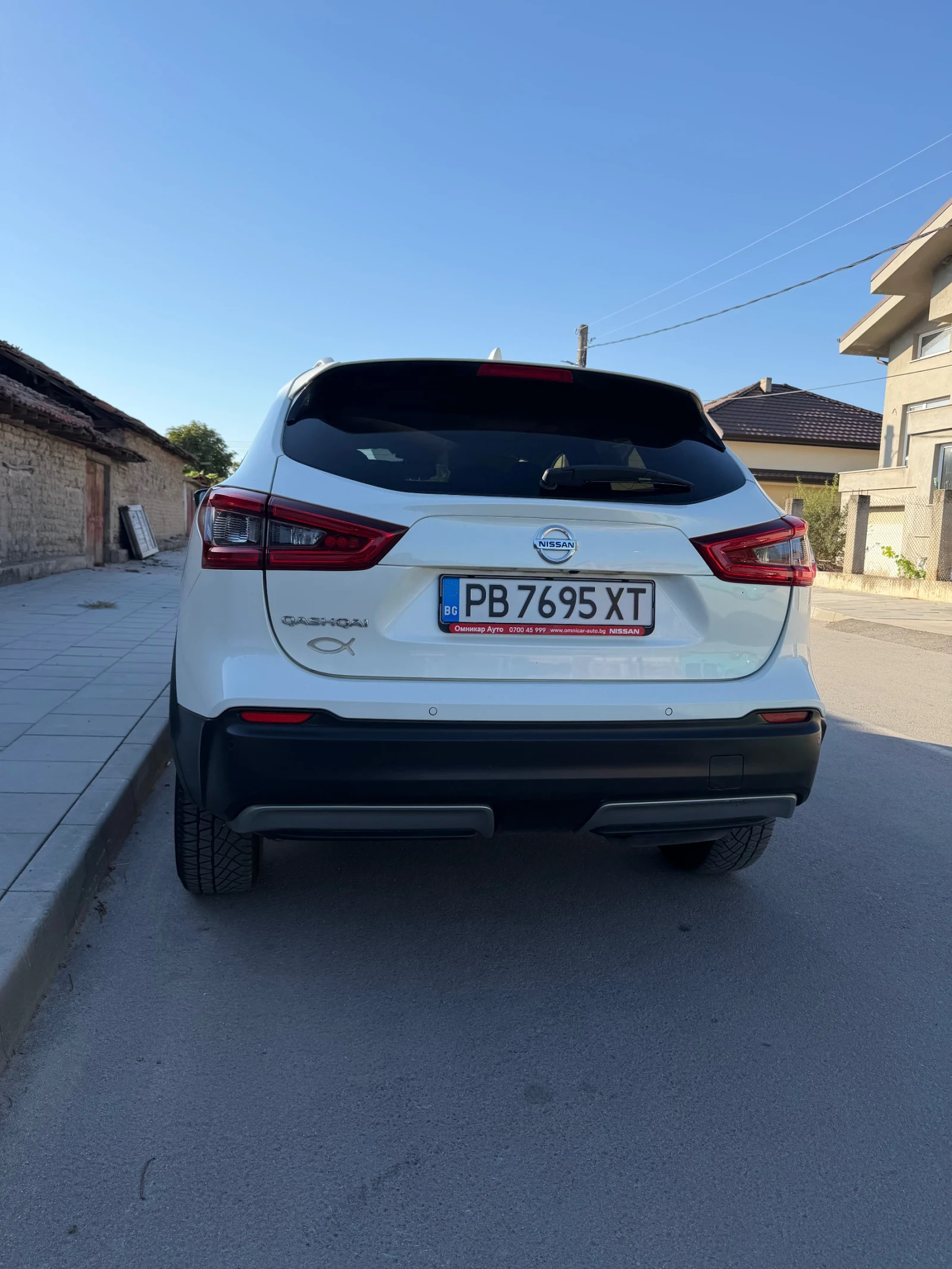 Nissan Qashqai, снимка 11 - Автомобили и джипове - 56058000