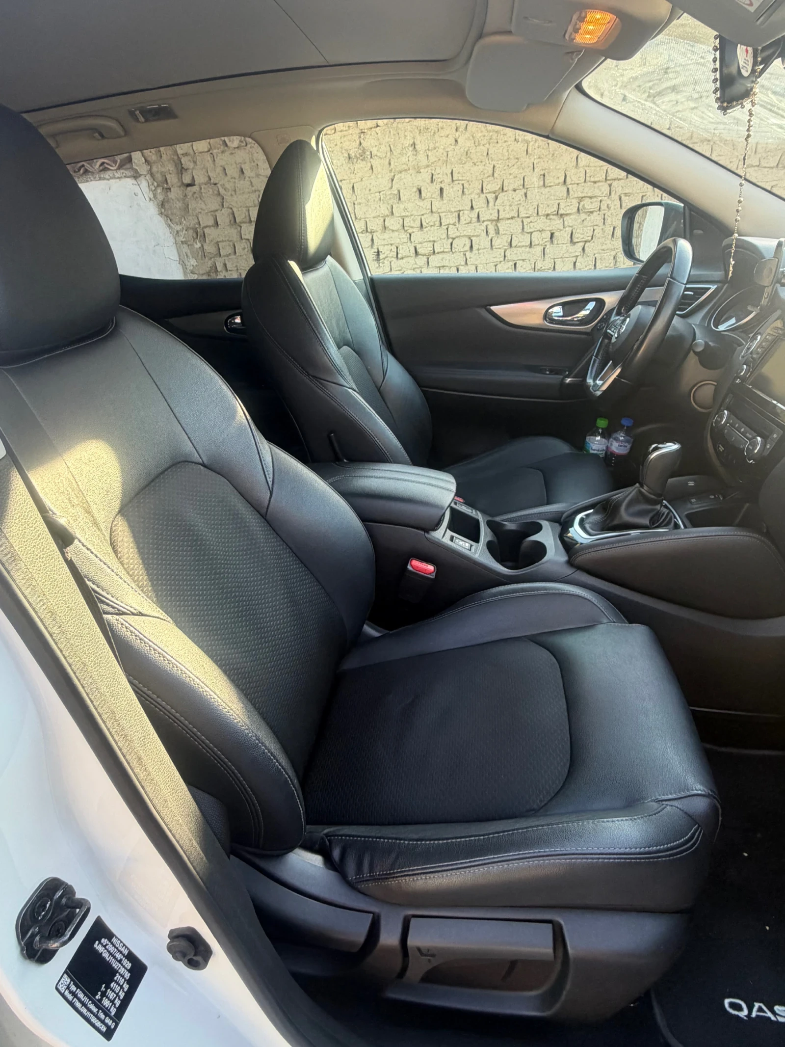 Nissan Qashqai, снимка 15 - Автомобили и джипове - 56058000