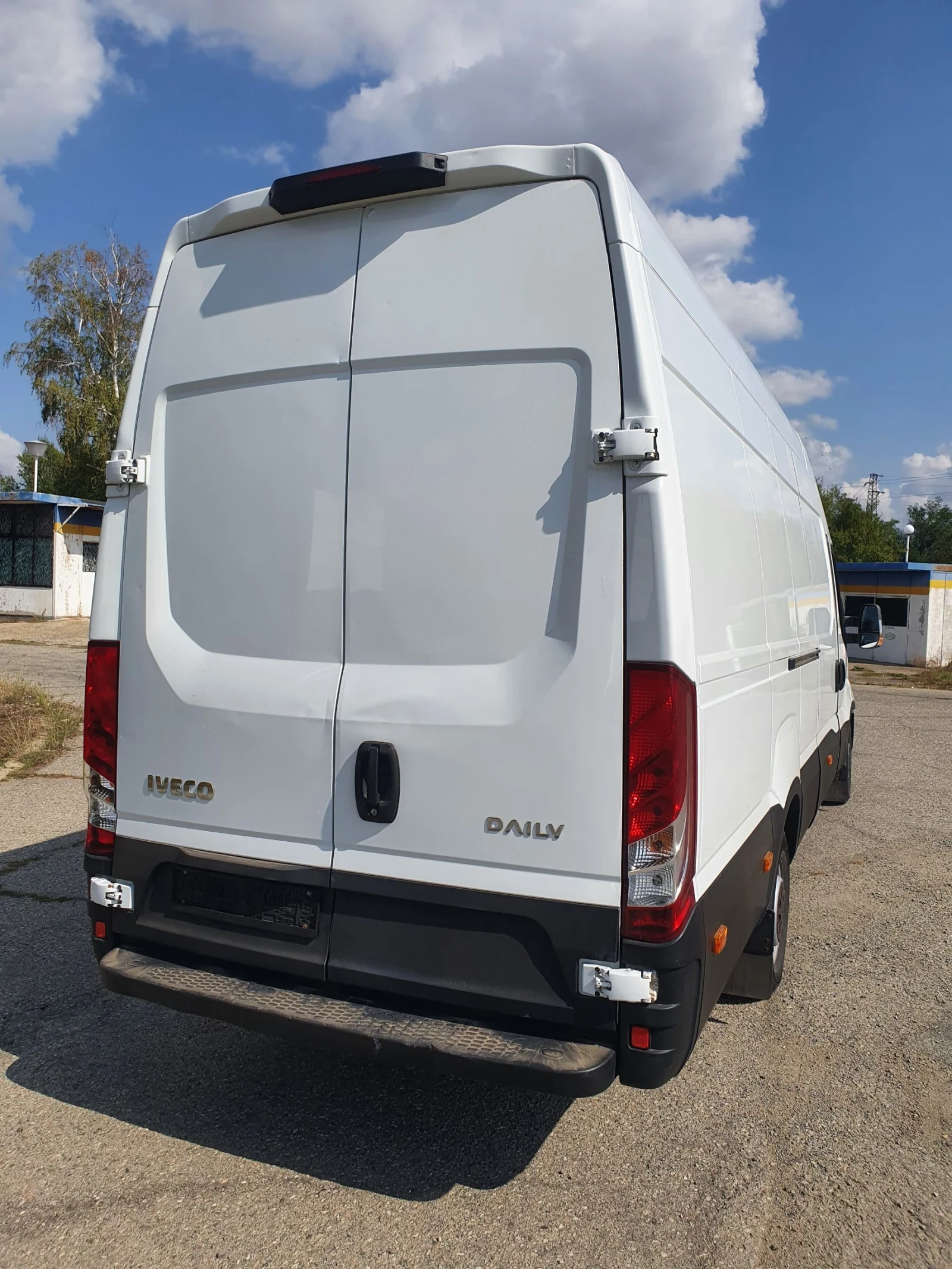 Iveco Daily 35-170 ХЛАДИЛЕН  0 ГРАДУСА 220v - изображение 4