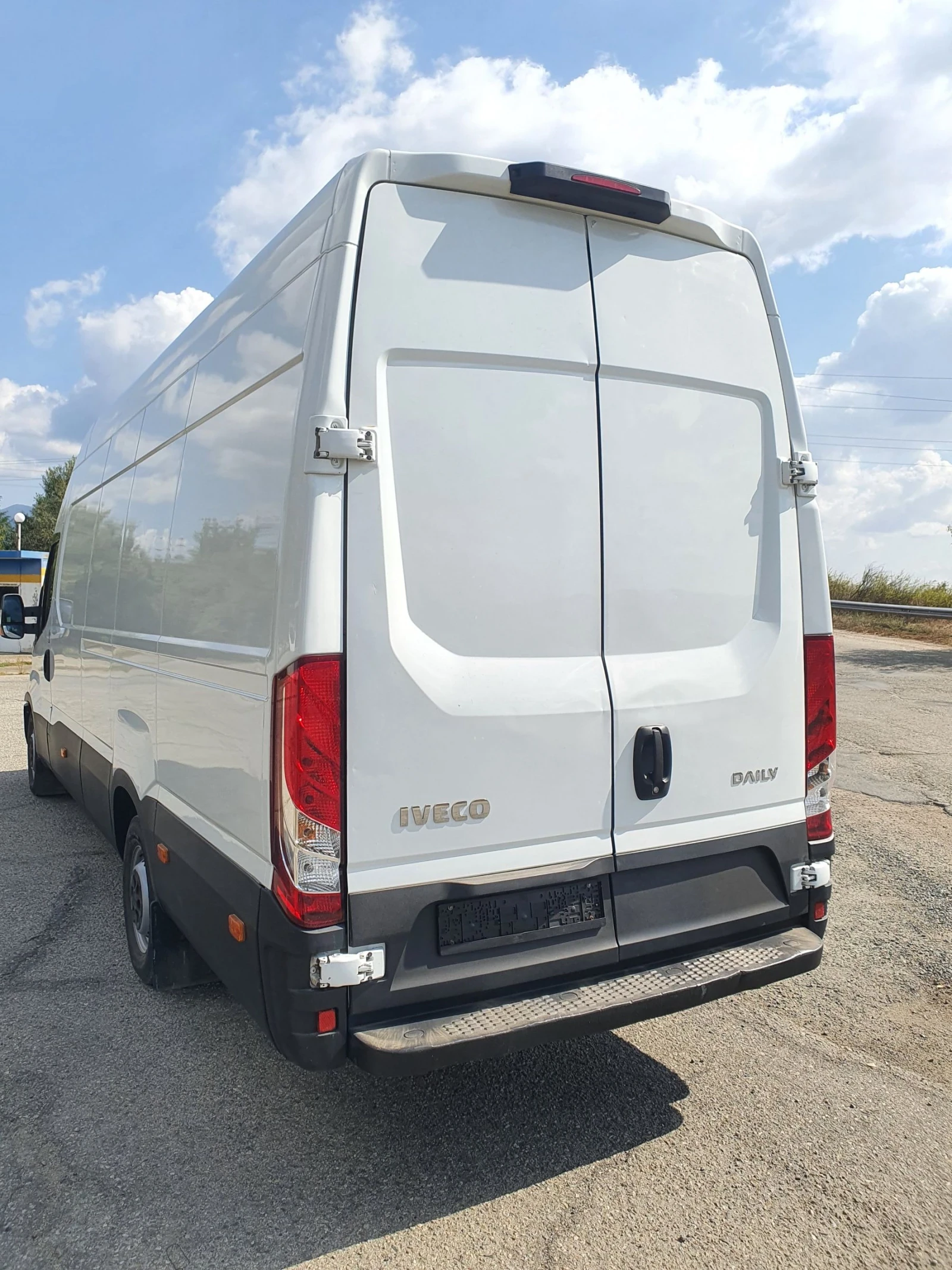 Iveco Daily 35-170 ХЛАДИЛЕН  0 ГРАДУСА 220v - изображение 3