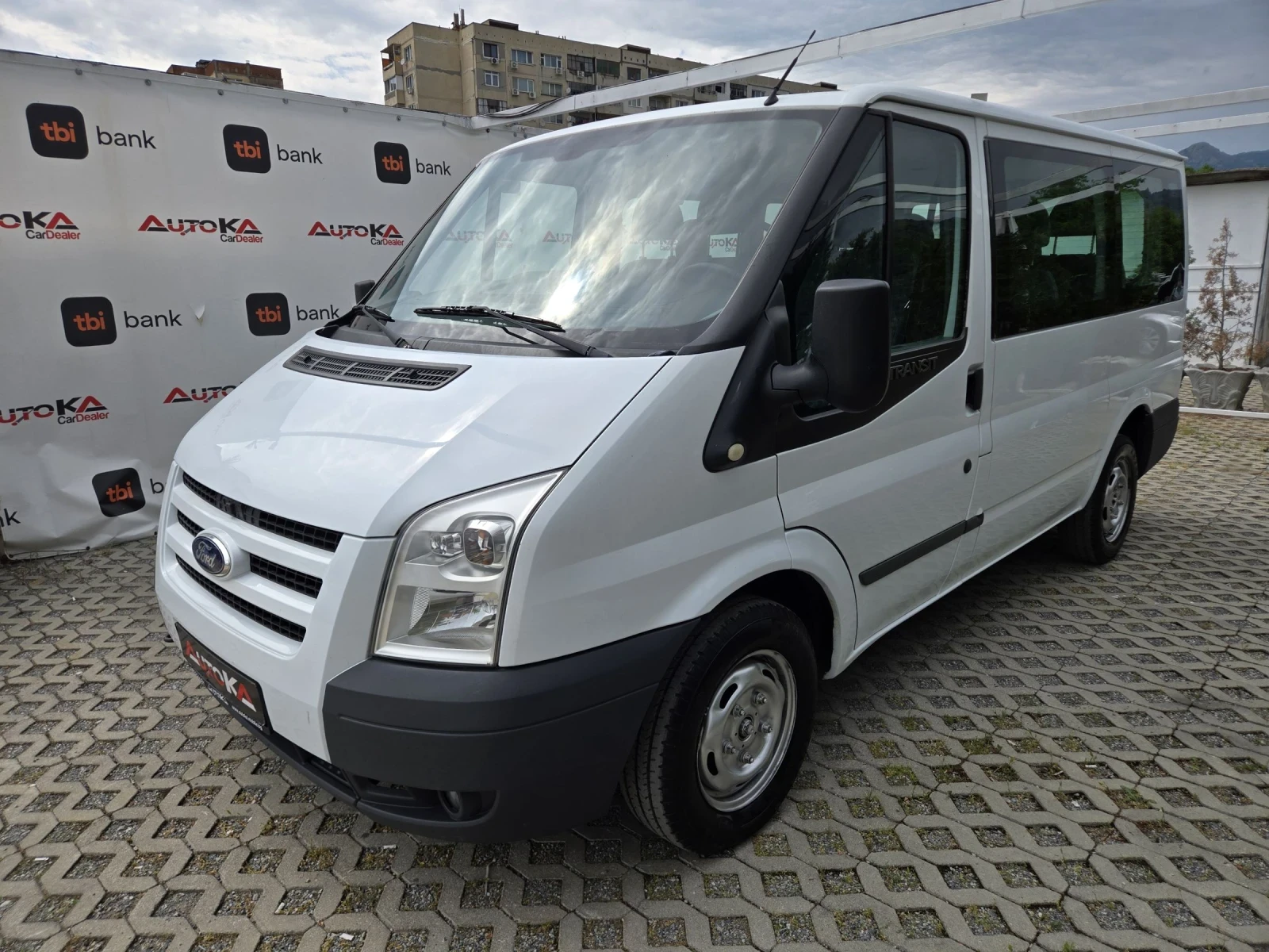Ford Transit 2.2TDCI-116кс= 9МЕСТА= 6СК= КЛИМАТИК= АВТОПИЛОТ, снимка 6 - Бусове и автобуси - 54743492