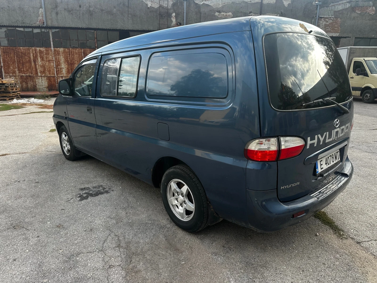 Hyundai H H200 Mixto, снимка 3 - Бусове и автобуси - 56261785