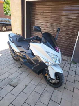     Yamaha T-max 2010 ABS