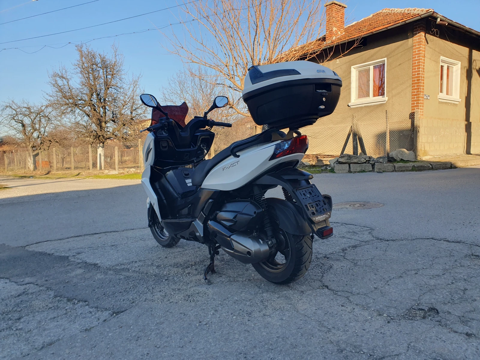 Kymco K-XCT 300i , снимка 8 - Мотоциклети и мототехника - 55450442
