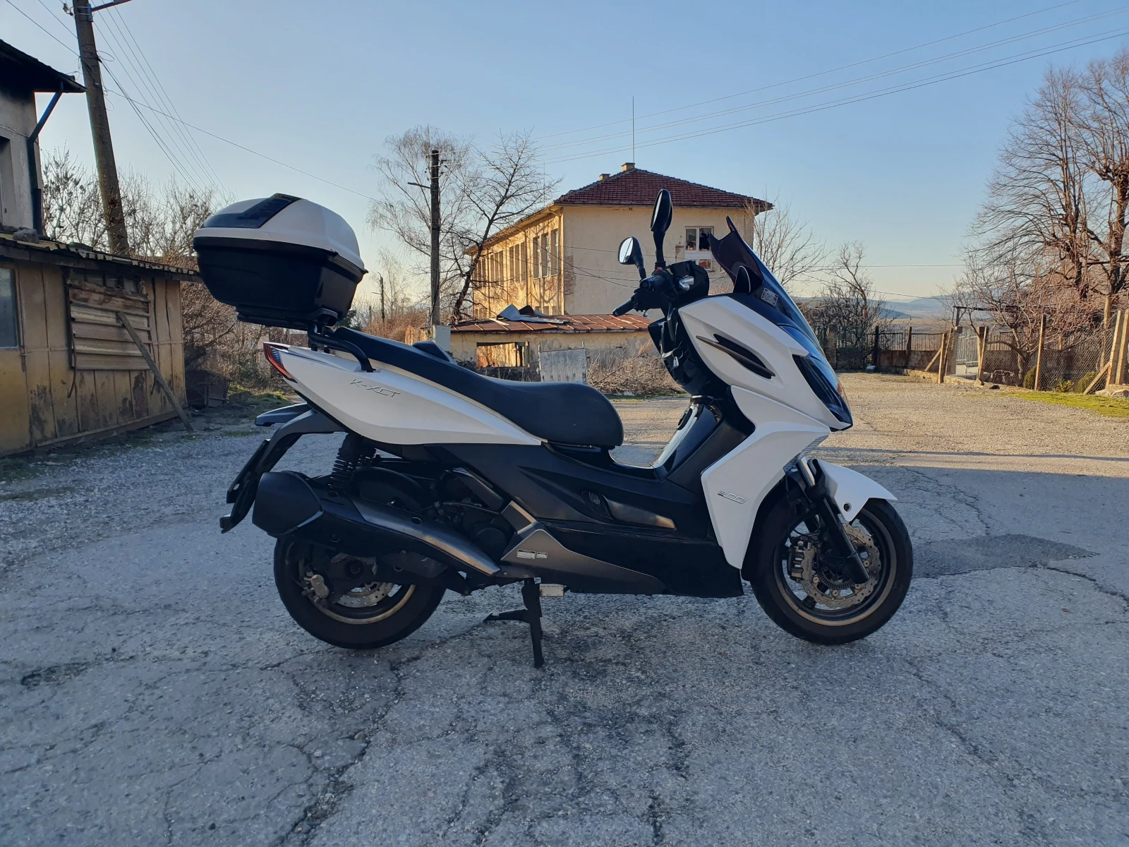 Kymco K-XCT 300i , снимка 5 - Мотоциклети и мототехника - 55450442