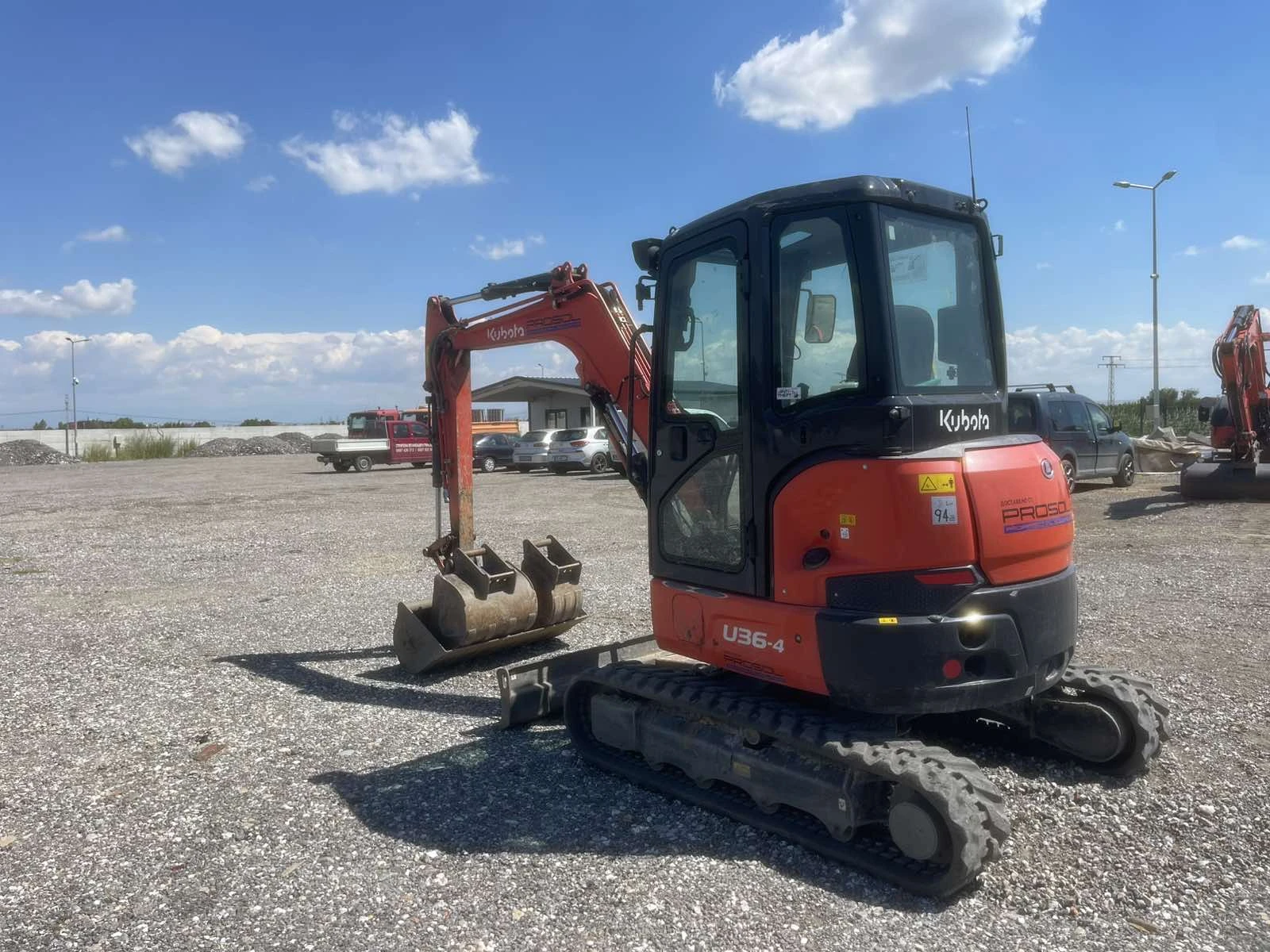 Багер Kubota u36-4, снимка 7 - Индустриална техника - 55546548