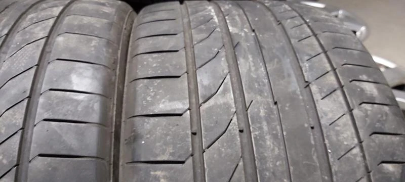 Гуми Летни 255/35R19, снимка 4 - Гуми и джанти - 30949524