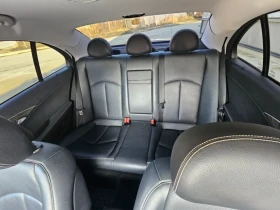 Mercedes-Benz E 200, снимка 11