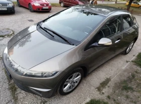 Honda Civic 8 генерация , снимка 3