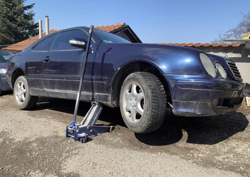 Mercedes-Benz CLK Само на части, снимка 1 - Автомобили и джипове - 47916088