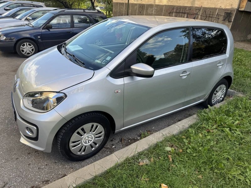 VW Up Фул Екстри, снимка 1 - Автомобили и джипове - 47682885