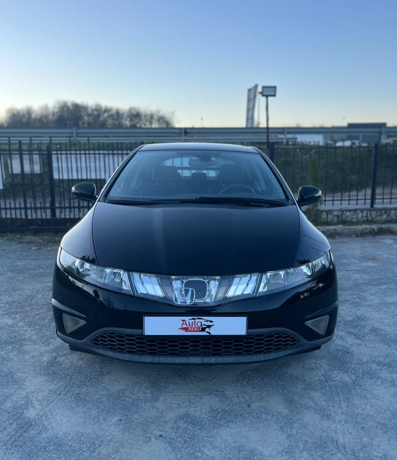 Honda Civic 1.4i* ГАЗОВ ИНЖЕКЦИОН BRC* 6 СКОРОСТИ, снимка 2 - Автомобили и джипове - 47906213