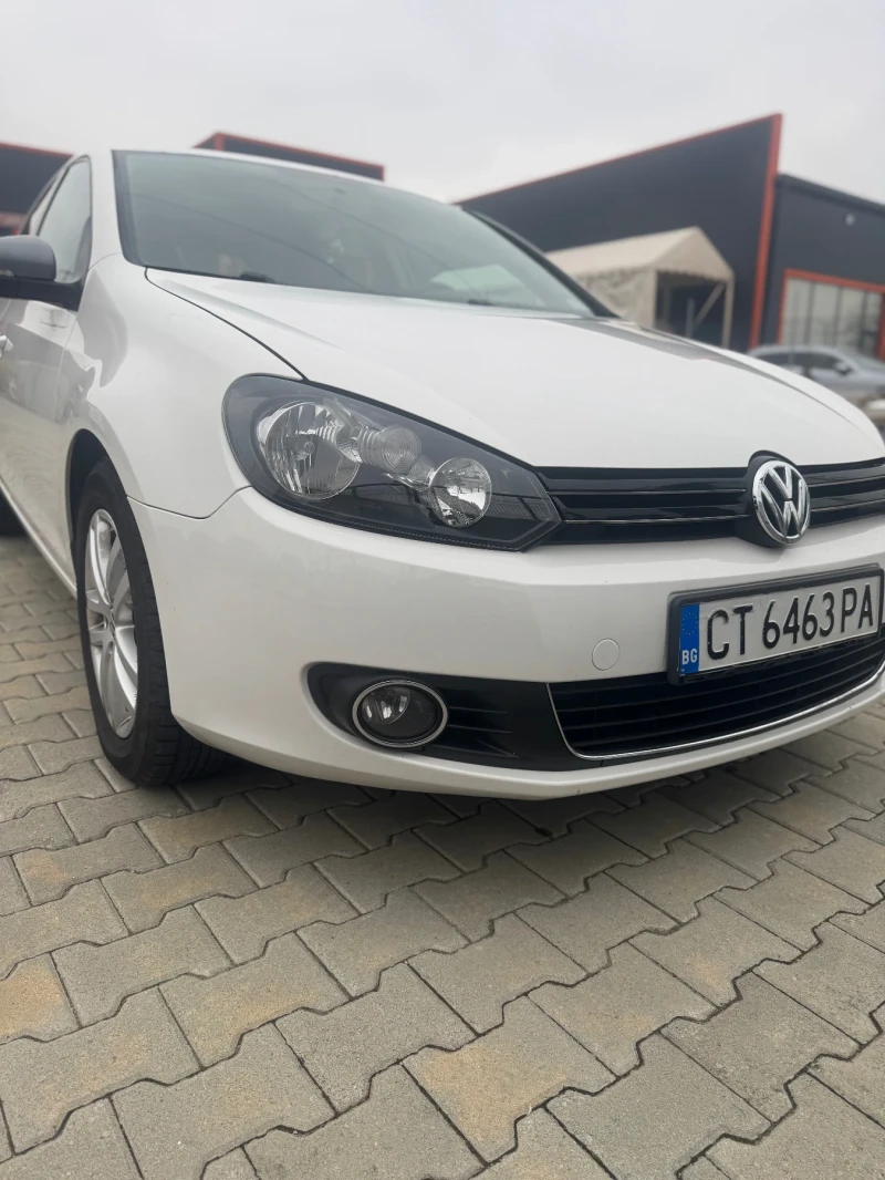 VW Golf Бензин Газ, снимка 1 - Автомобили и джипове - 48153389