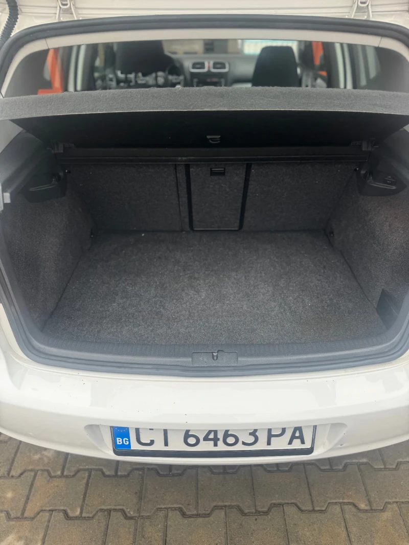 VW Golf Бензин Газ, снимка 11 - Автомобили и джипове - 48153389