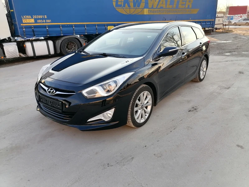 Hyundai I40, снимка 2 - Автомобили и джипове - 48979501