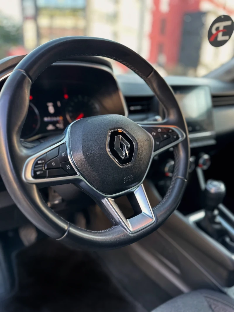 Renault Clio, снимка 9 - Автомобили и джипове - 52554923