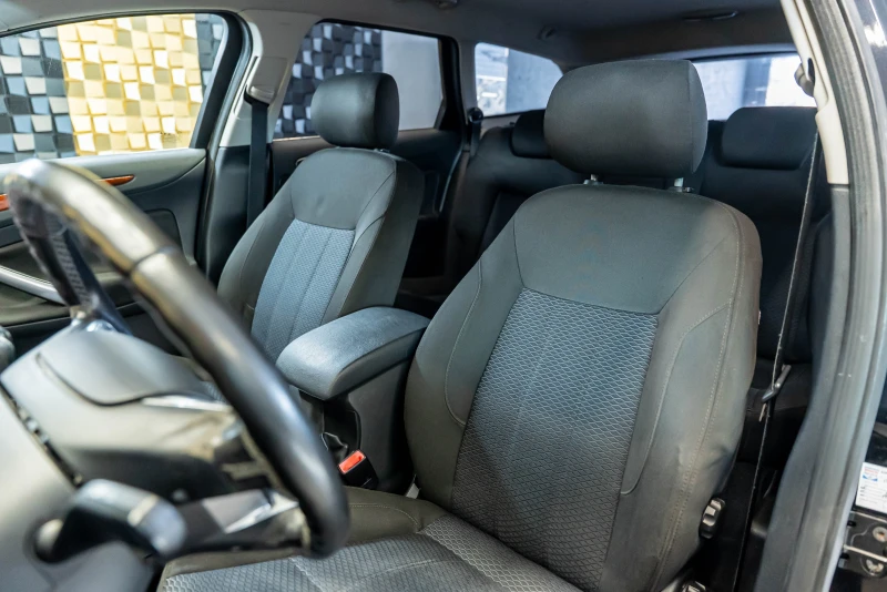 Ford Mondeo 2.0i, снимка 11 - Автомобили и джипове - 52538897