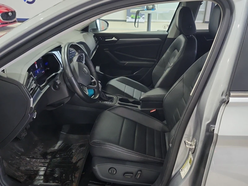 VW Jetta COMFORTLINE * * CARFAX * * АВТО КРЕДИТ * * , снимка 6 - Автомобили и джипове - 52842847