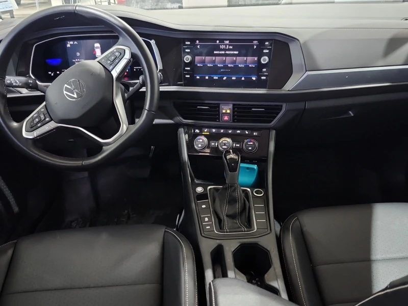 VW Jetta COMFORTLINE * * CARFAX * * АВТО КРЕДИТ * * , снимка 7 - Автомобили и джипове - 52842847