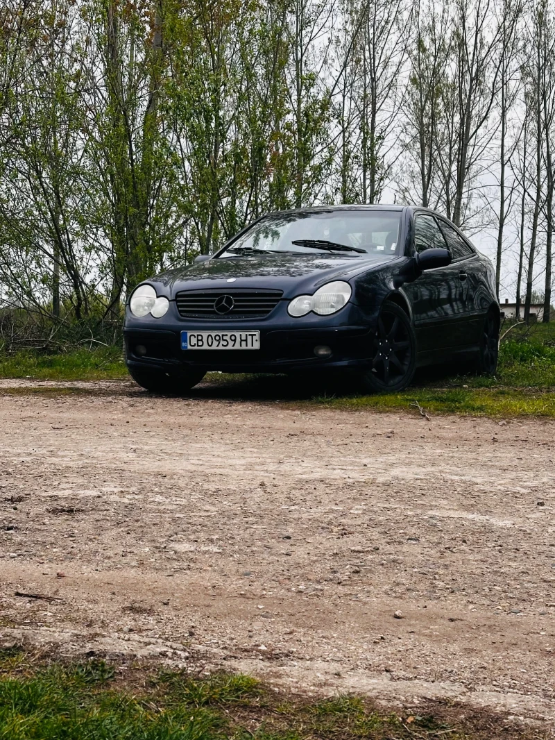 Mercedes-Benz C 220, снимка 2 - Автомобили и джипове - 52915972