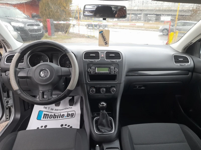 VW Golf 1.6TDI, снимка 11 - Автомобили и джипове - 53011912