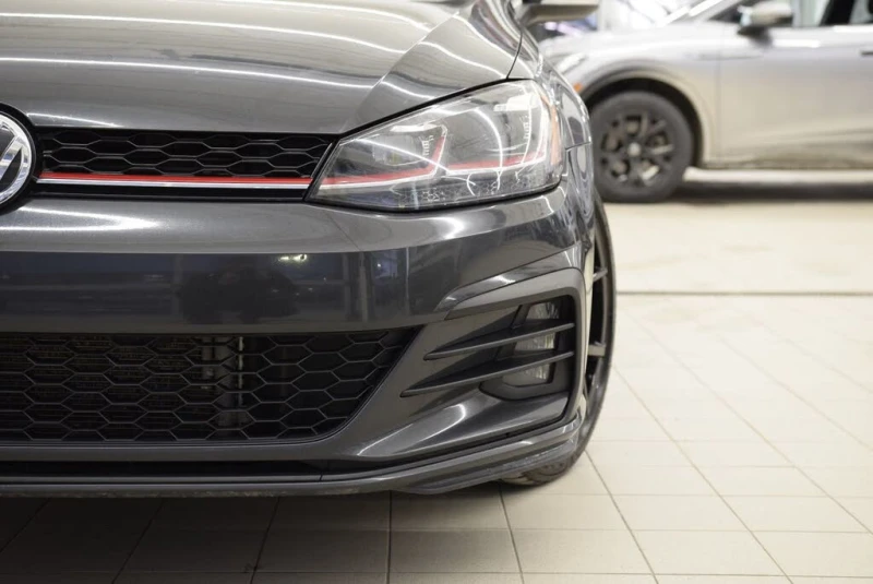 VW Golf GTI 2.0T Rabbit Edition* АвтоКредит* (Цена до БГ) , снимка 6 - Автомобили и джипове - 53448281