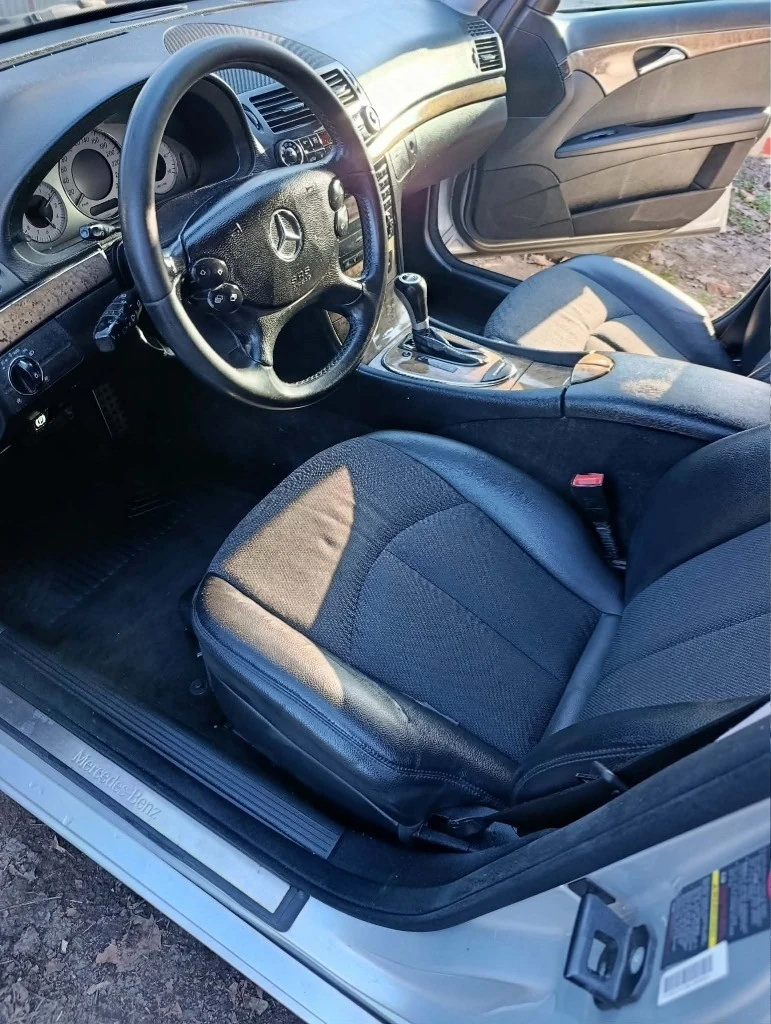 Mercedes-Benz E 220 avantgarde EVO, снимка 10 - Автомобили и джипове - 54359617