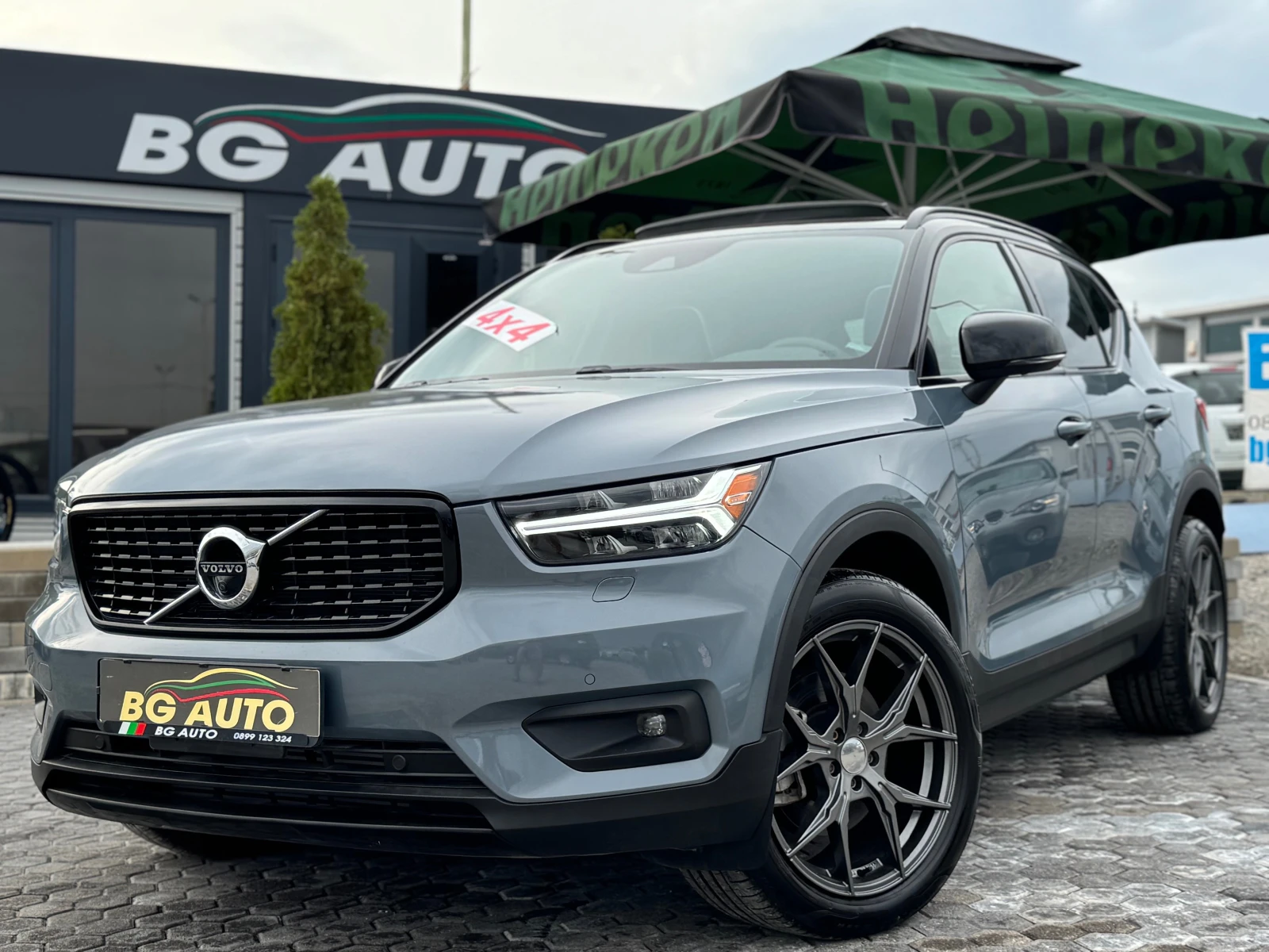 Volvo XC40 * 22 ХИЛЯДИ* 4X4* NAVI* ПАНОРАМА* КОЖА* КАМЕРА* Т5, снимка 1