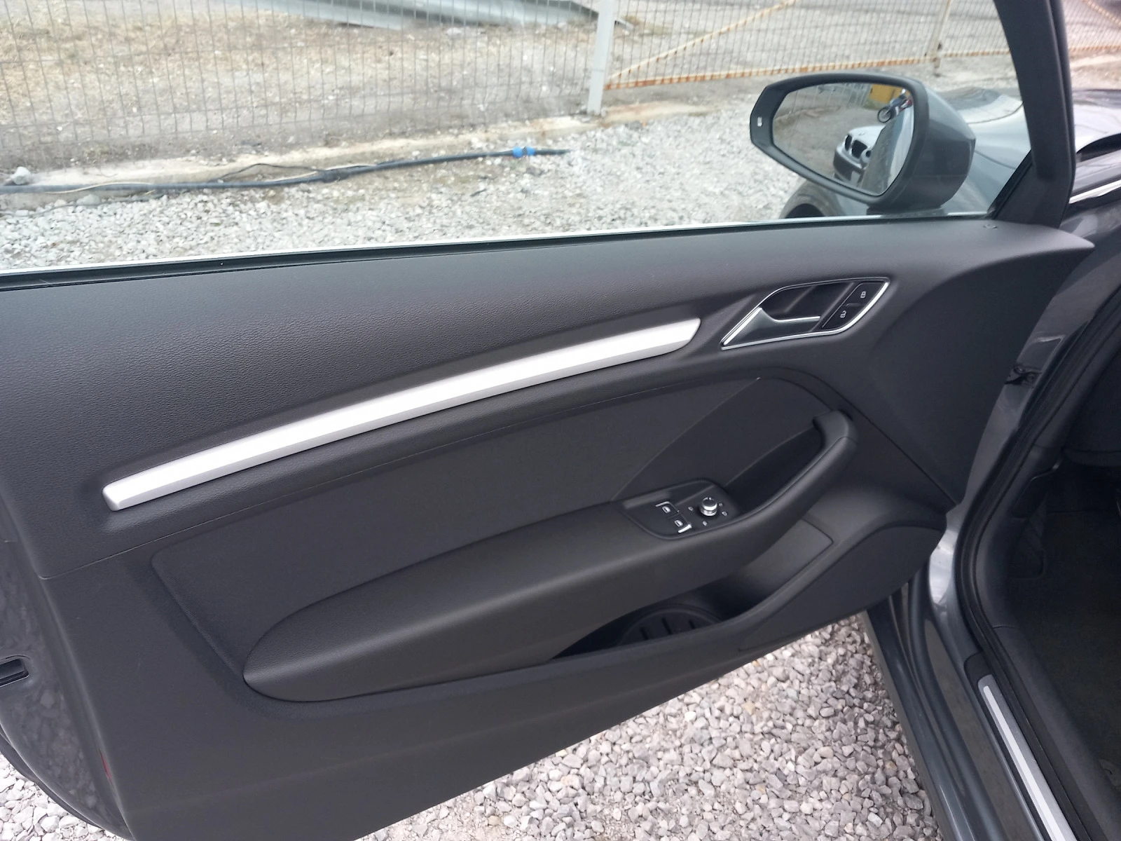 Audi A3 1.6TDI | Mobile.bg   13