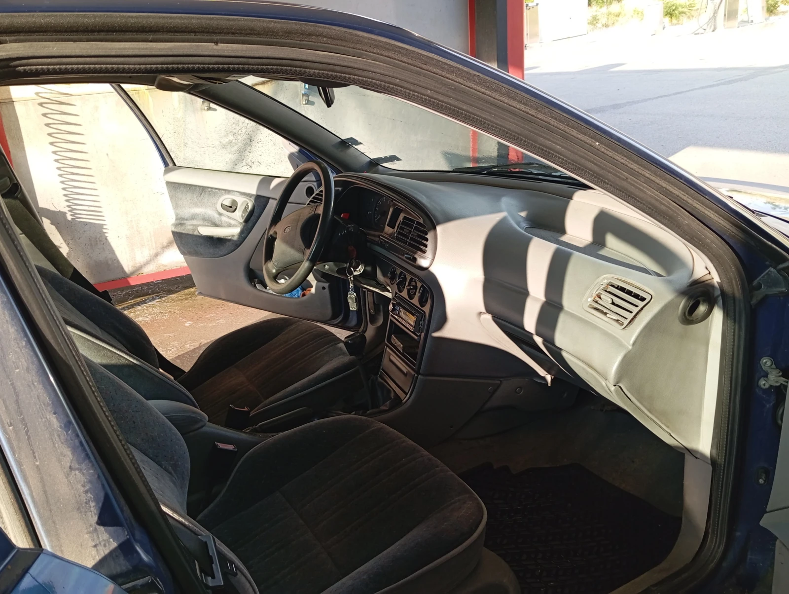 Ford Mondeo  - изображение 6