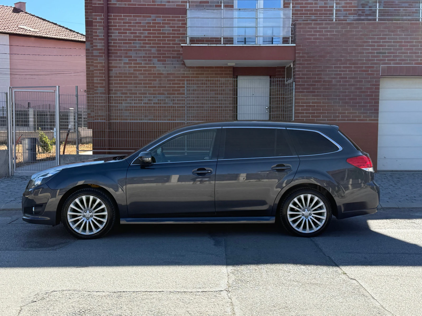 Subaru Legacy 2.5i-4x4-AVTOMAT-ШВЕЙЦАРИЯ - изображение 8