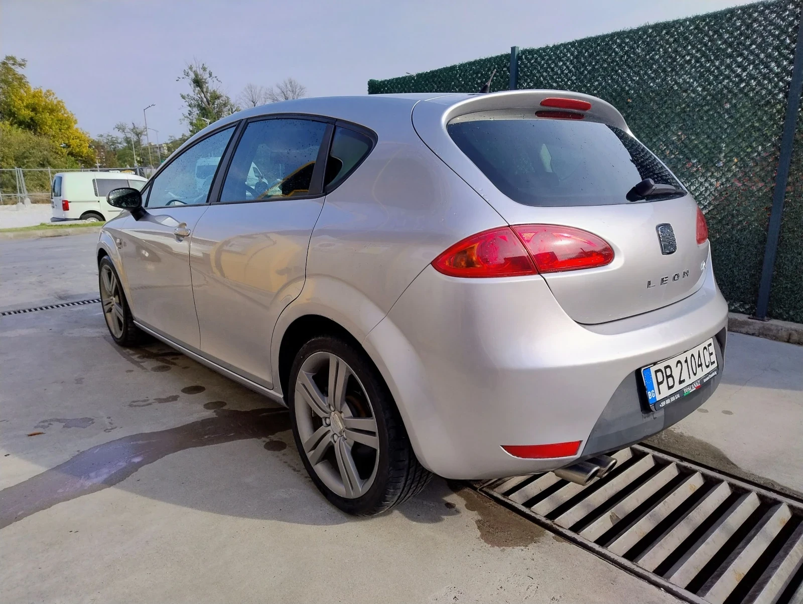 Seat Leon 2.0 170 FR - изображение 3