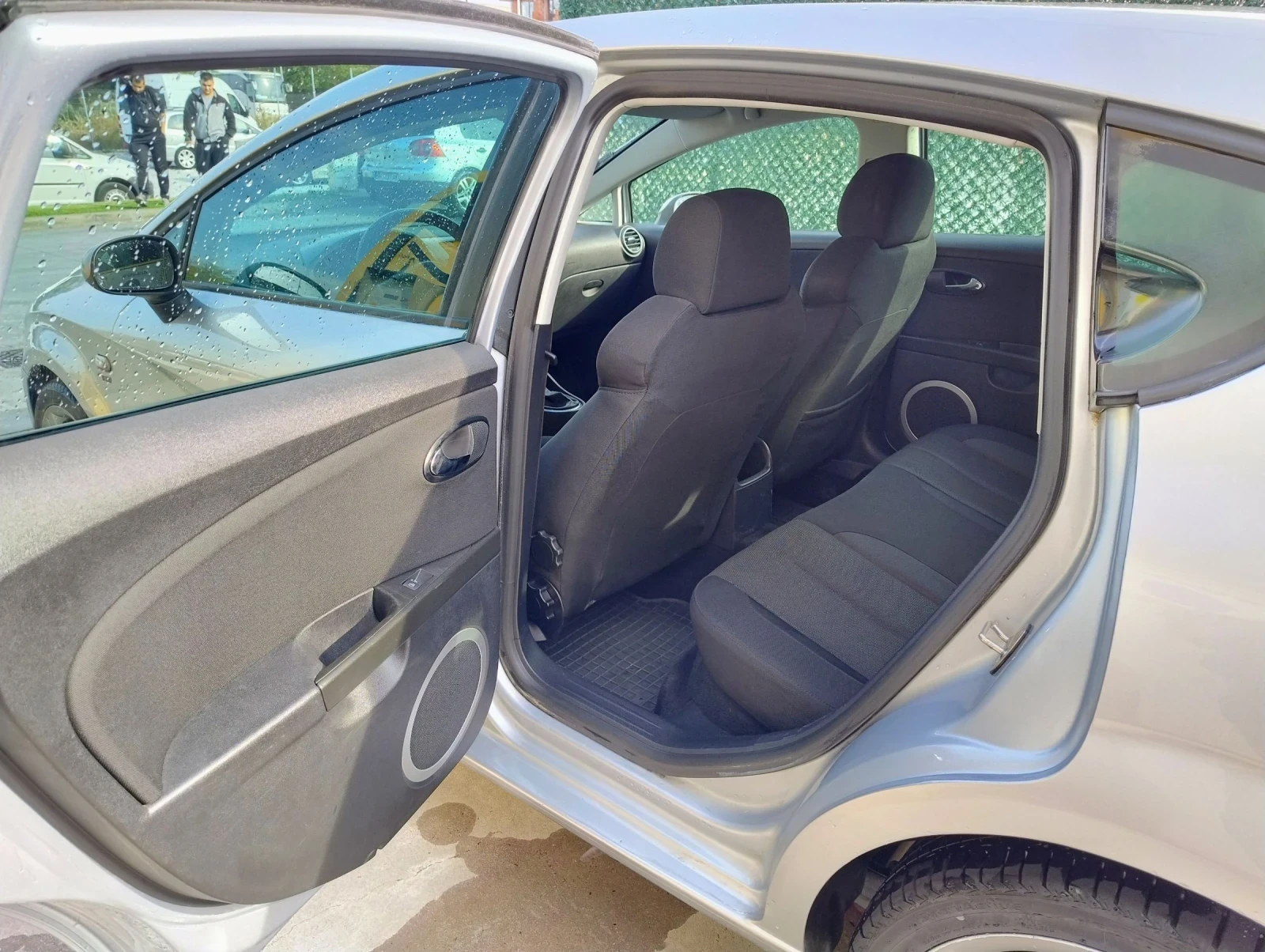 Seat Leon 2.0 170 FR - изображение 9