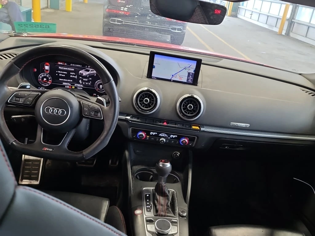 Audi Rs3 * quattro * CARFAX * БЕЗ ПЪРВОНАЧАЛНА ВНОСКА - изображение 10