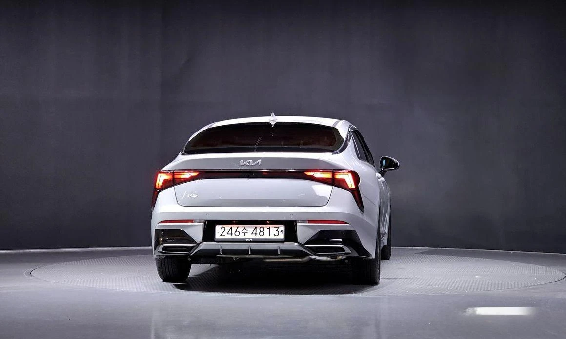 Kia K5 2.0 LPG Trendy * НАЙ-ДОБРА ЦЕНА В БЪЛГАРИЯ*  - изображение 4