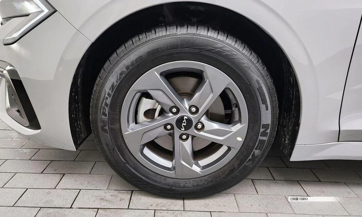 Kia K5 2.0 LPG Trendy * НАЙ-ДОБРА ЦЕНА В БЪЛГАРИЯ*  - изображение 5