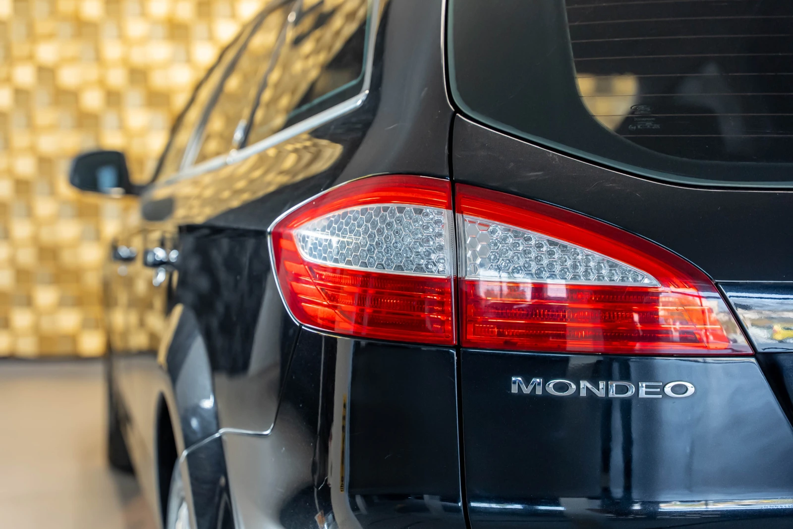 Ford Mondeo 2.0i - изображение 6