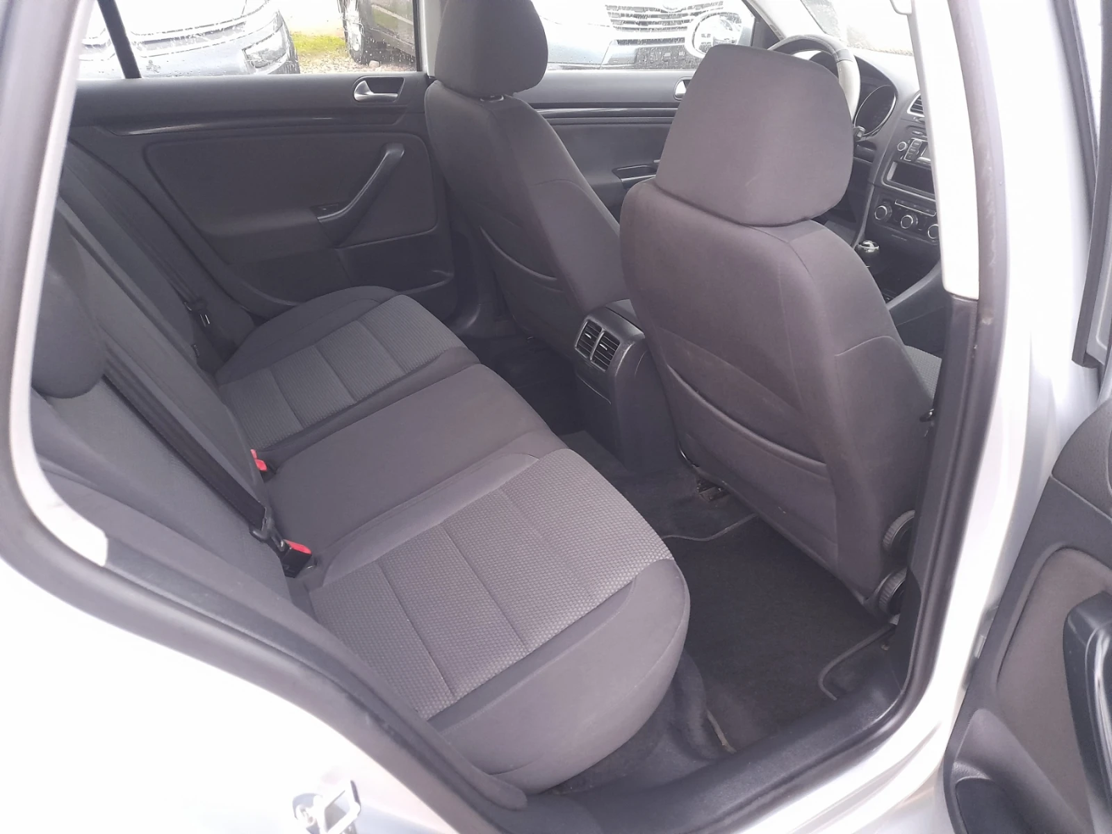 VW Golf 1.6TDI | Mobile.bg � ����������� 15