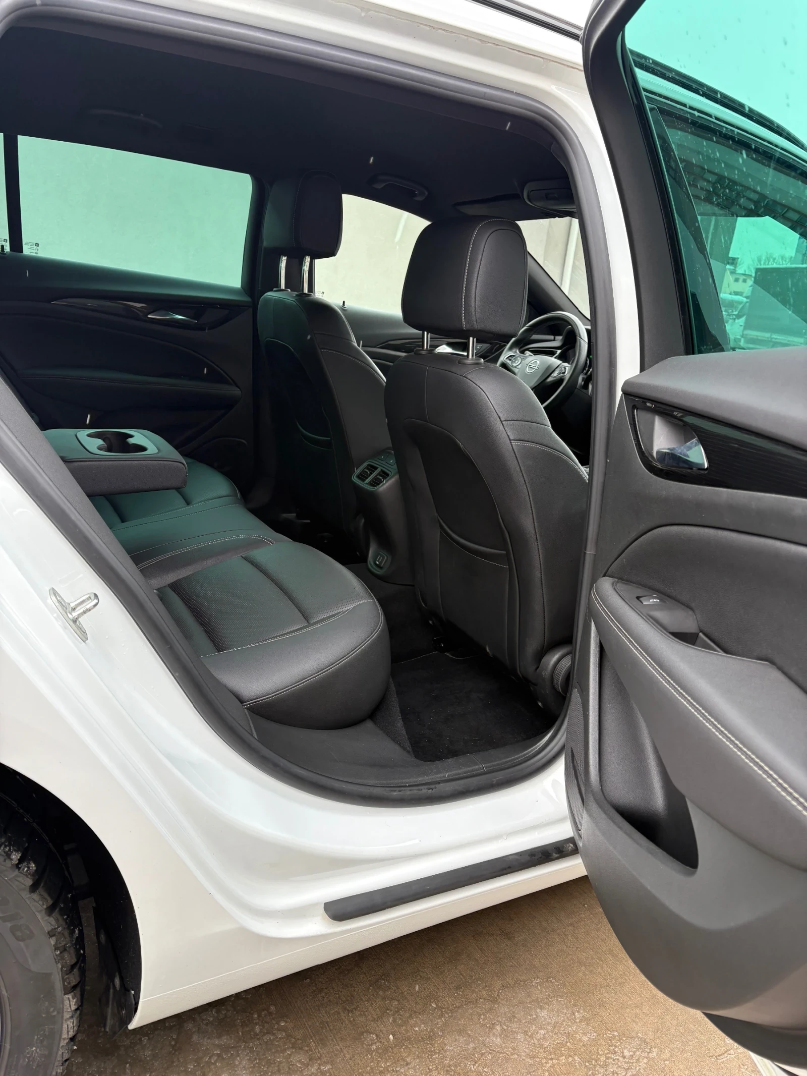 Opel Insignia Exclusive 2.0 diesel 170hp Automatic Full Extras | Mobile.bg � ����������� 15