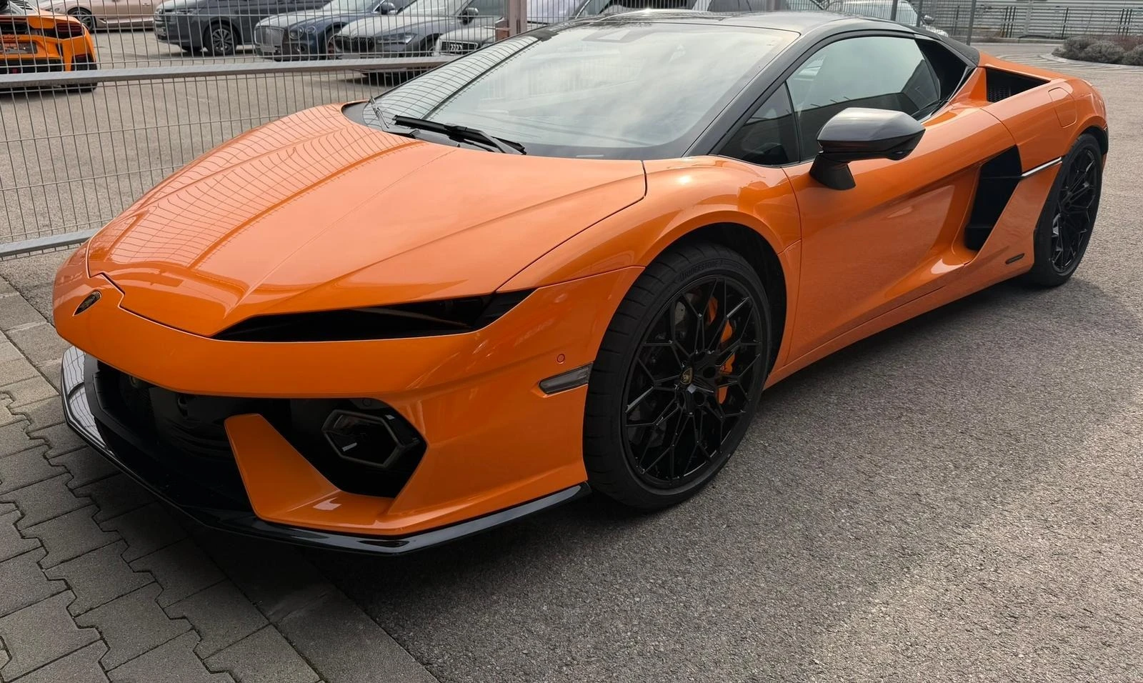 Lamborghini Temerario 4.0 V8 PLUG-IN HYBRID/SONUS/LIFT/CARBON/CERAMIC/, снимка 2 - Автомобили и джипове - 53798654