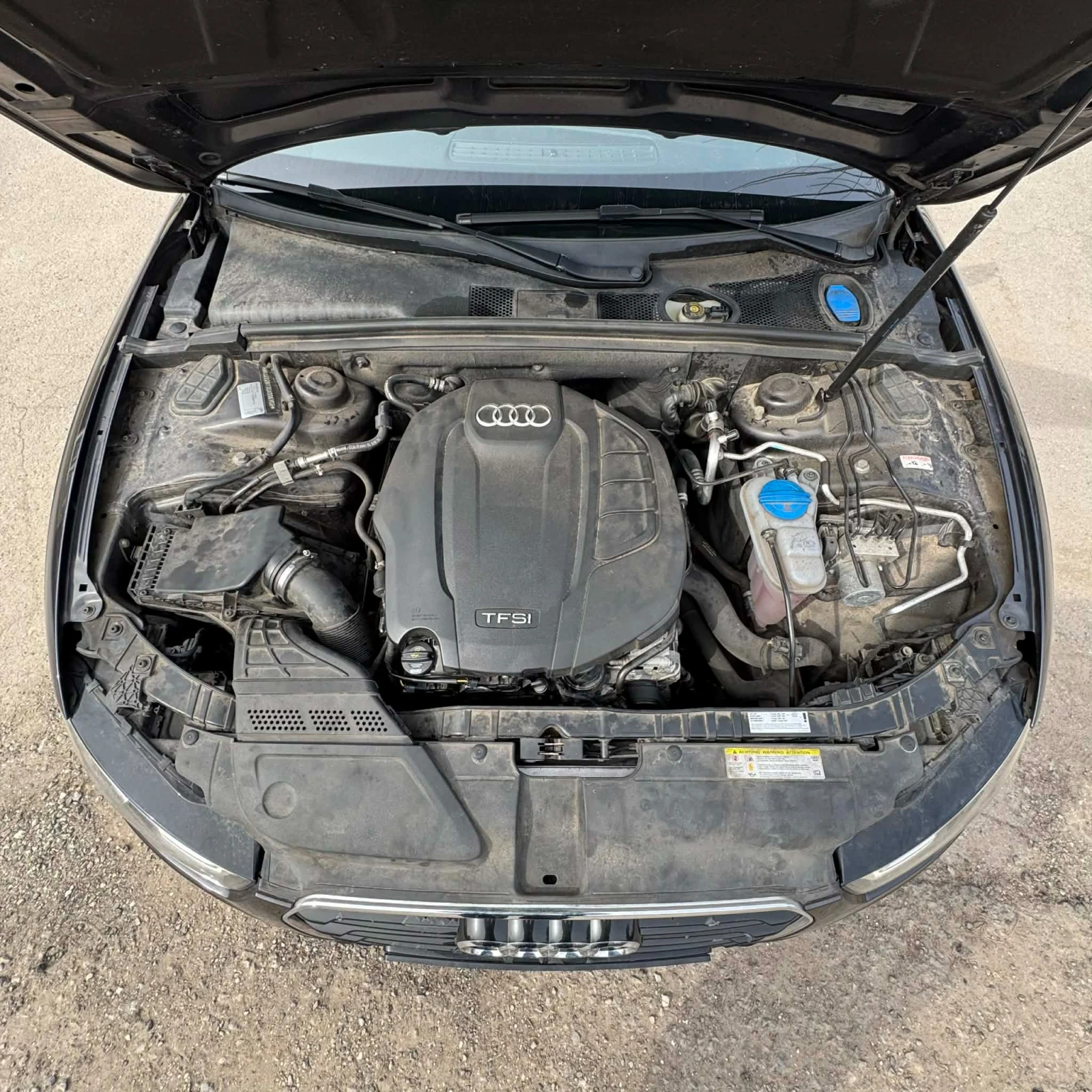 Audi A5 1.8 TFSI / S-LINE, снимка 17 - Автомобили и джипове - 54101470