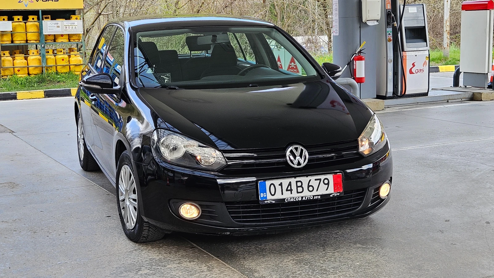 VW Golf 1.6 Tdi Navig/Klimatik/2012g, снимка 8 - Автомобили и джипове - 54186704
