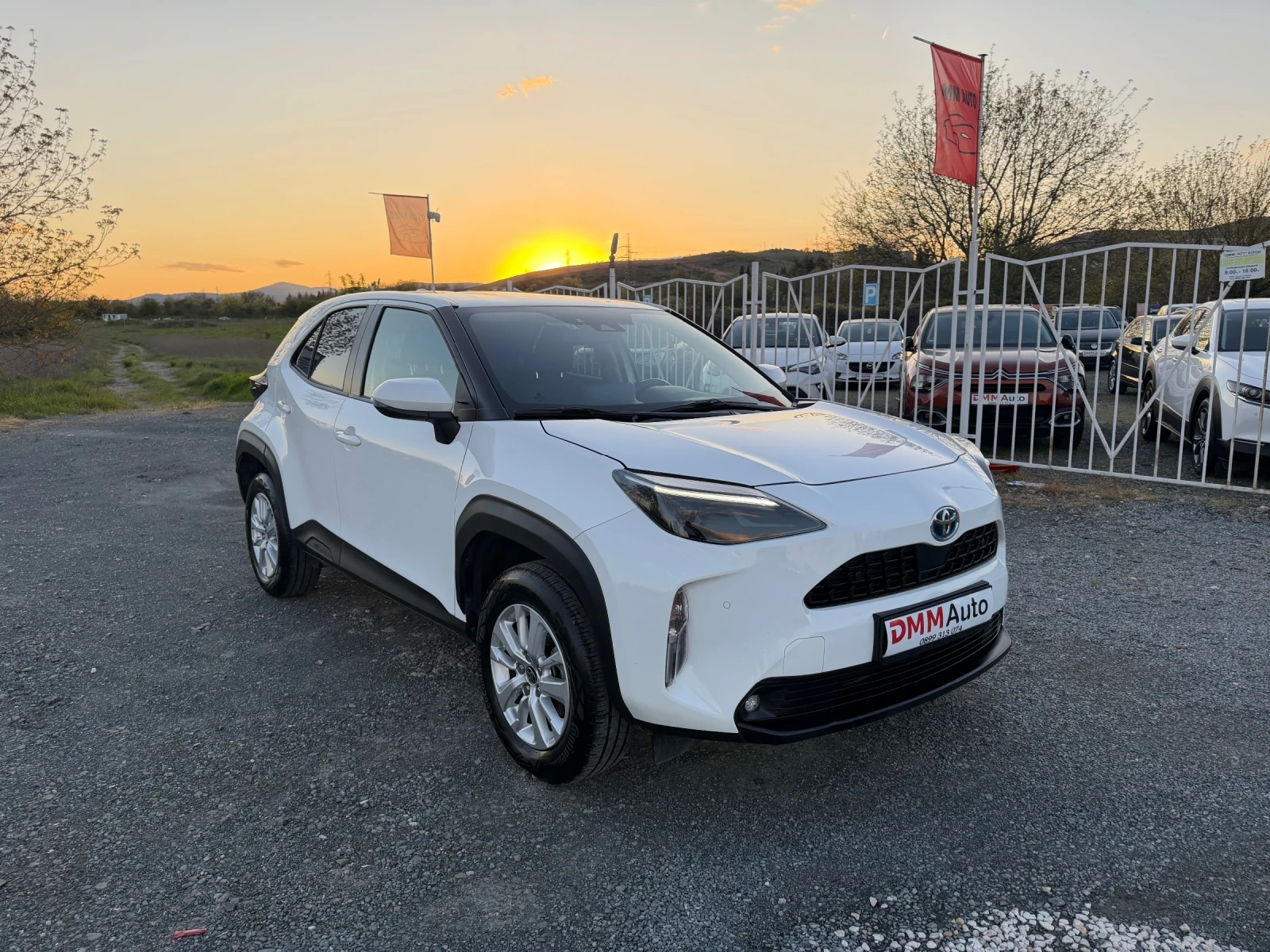 Toyota Yaris Cross HYBRID / ����6 / YOUTUBE / WAZE / ����6 / ������ | Mobile.bg � ����������� 3