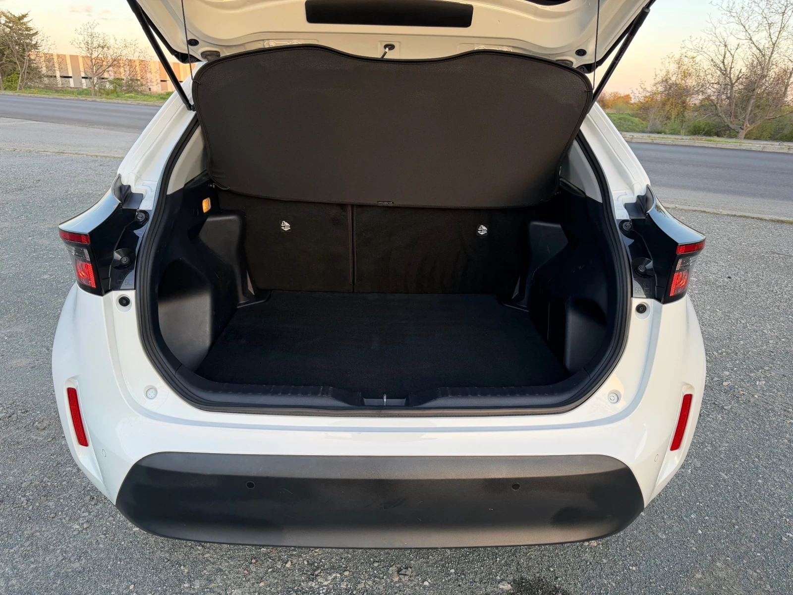 Toyota Yaris Cross HYBRID / ����6 / YOUTUBE / WAZE / ����6 / ������ | Mobile.bg � ����������� 14