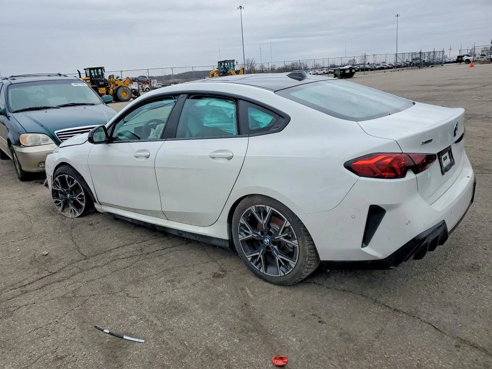 BMW 114 2.0L 4 ALL WHEEL DRIVE | Mobile.bg � ����������� 2