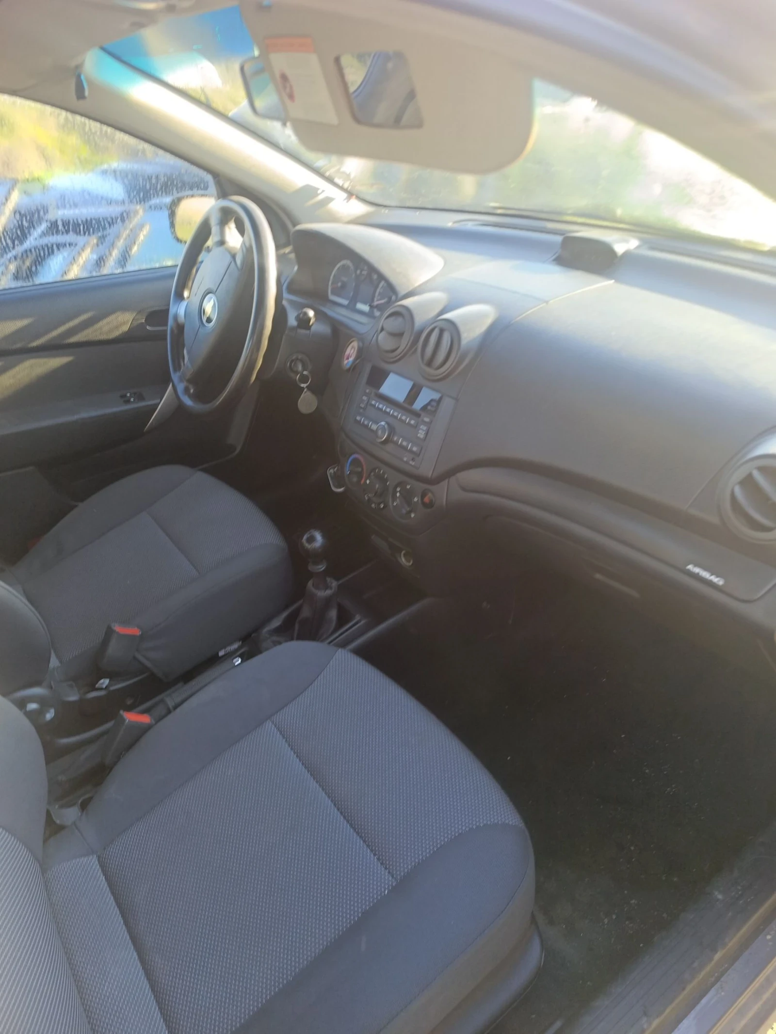 Chevrolet Aveo, снимка 3 - Автомобили и джипове - 54391847