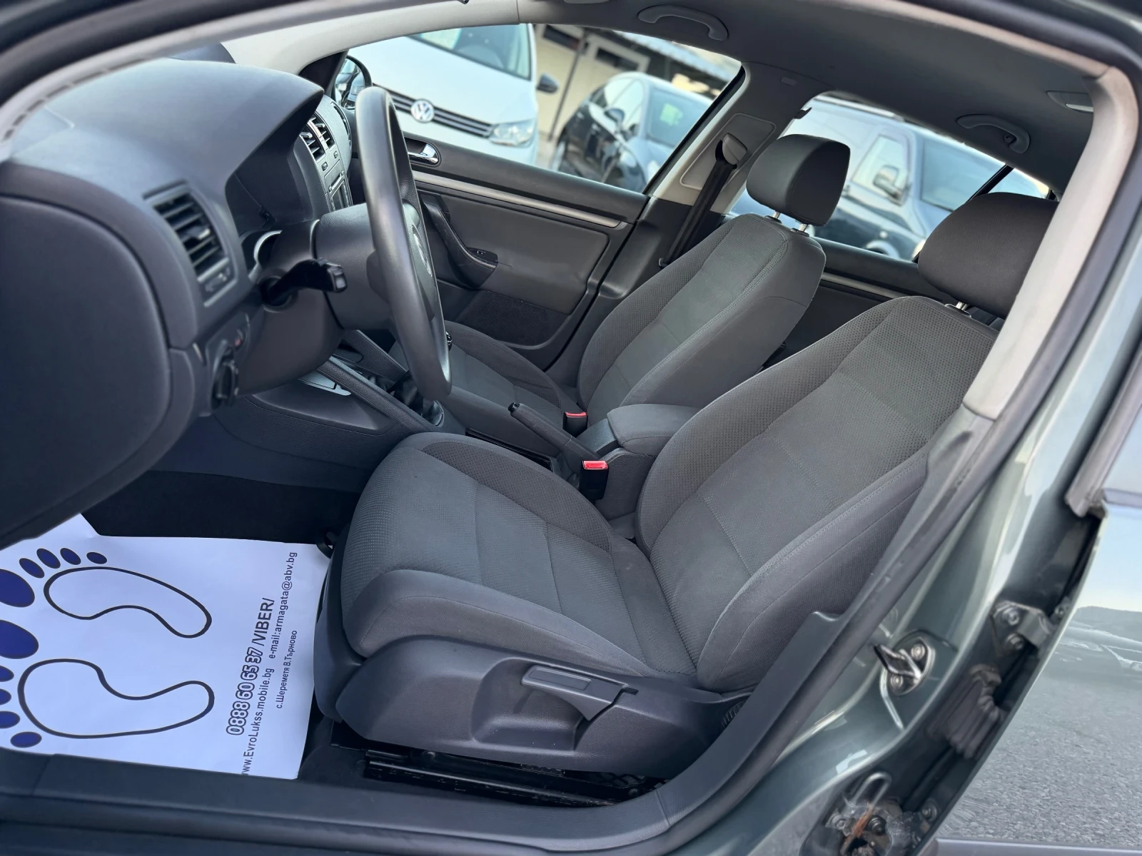 VW Golf 1.9TDI 105кс КЛИМАТРОНИК ПОДГРЕВ, снимка 11 - Автомобили и джипове - 54687414