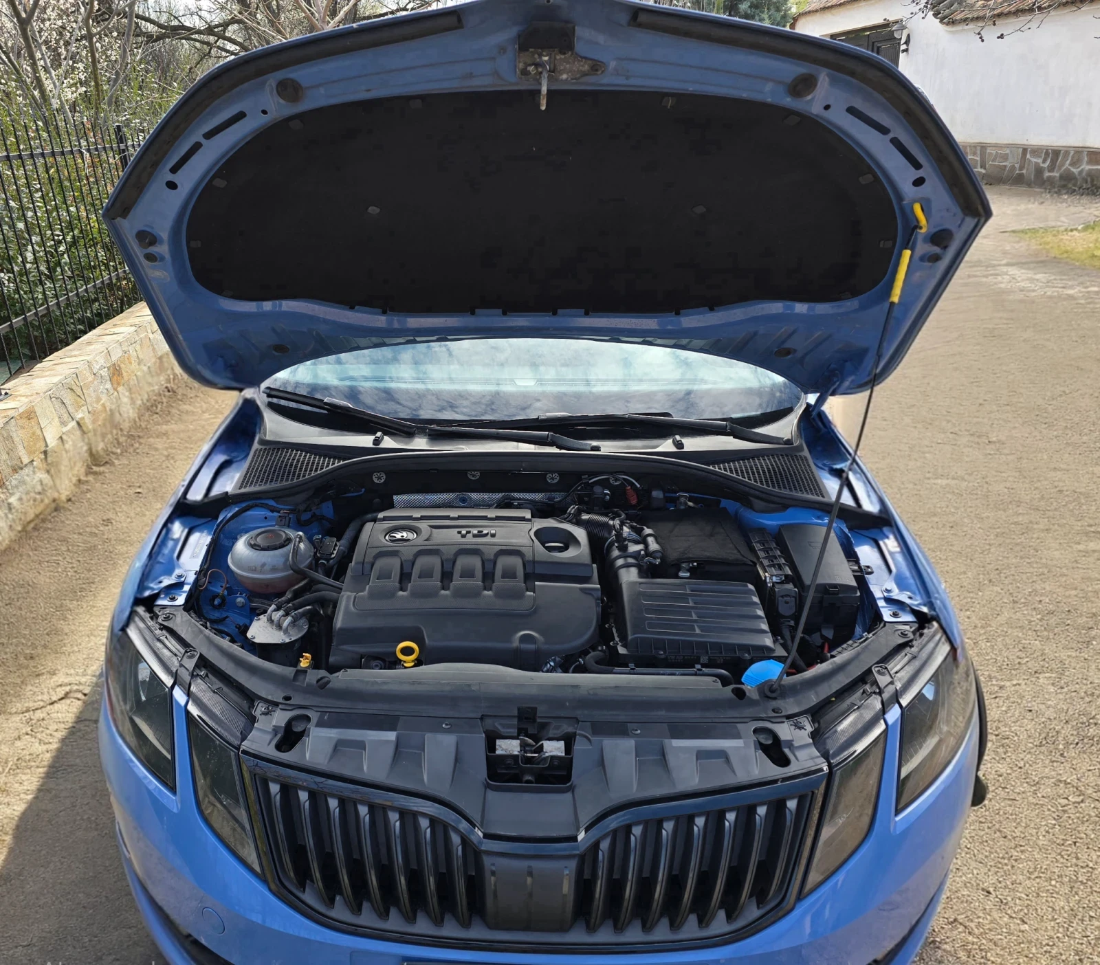 Skoda Octavia 2.0 TDI, снимка 14 - Автомобили и джипове - 55187061