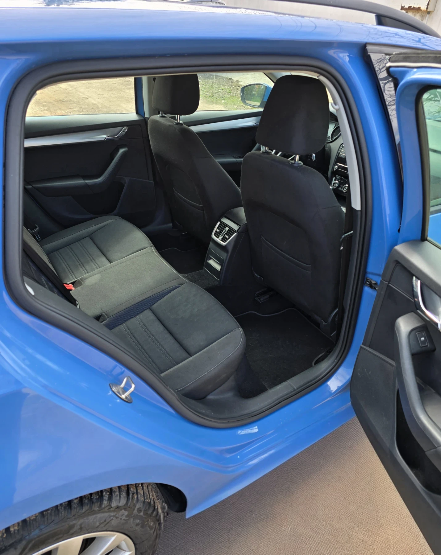 Skoda Octavia 2.0 TDI, снимка 5 - Автомобили и джипове - 55187061