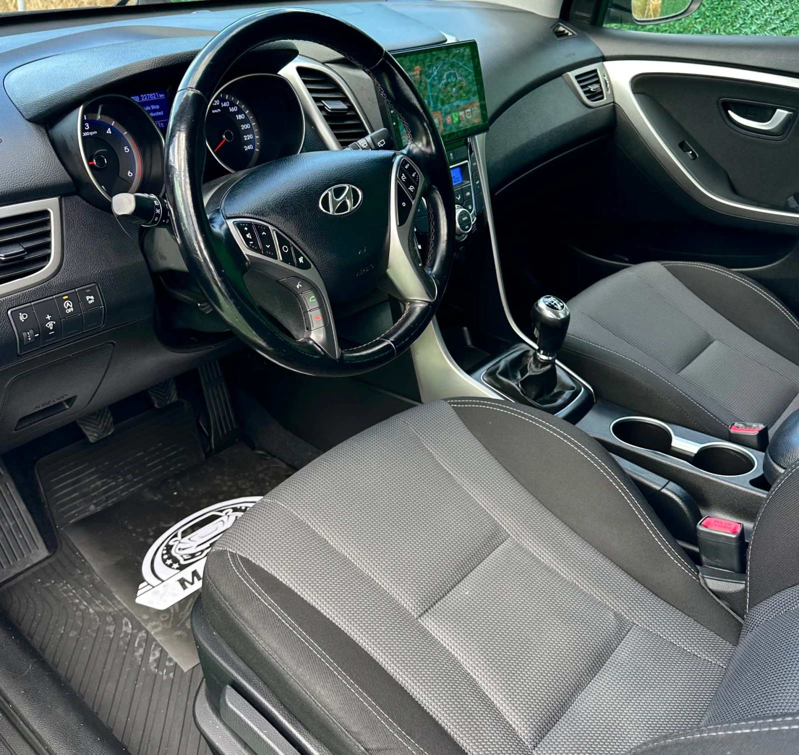 Hyundai I30 1.6 D 110ks KAMERA / ANDROID , снимка 13 - Автомобили и джипове - 55954989